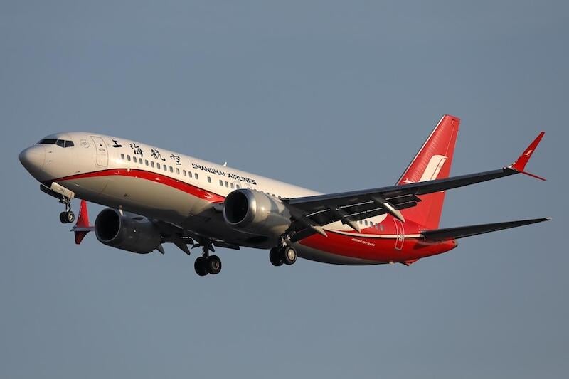 Shanghai Airlines 737 MAX