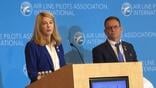 Sheri Lilley and Tim Lilley, parents of PSA Airways first officer Sam Lilley, addressing an ALPA audience on June1.