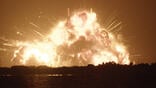 explosion of Blue Origin's New Glenn rocket
